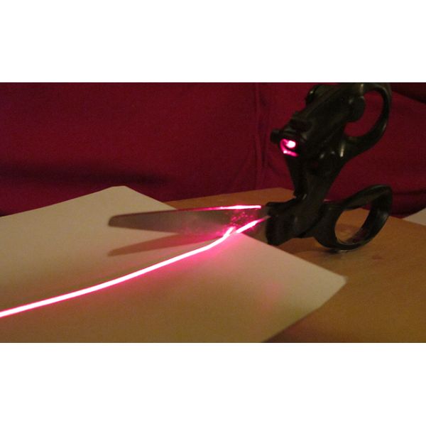 Laserski navođene škare