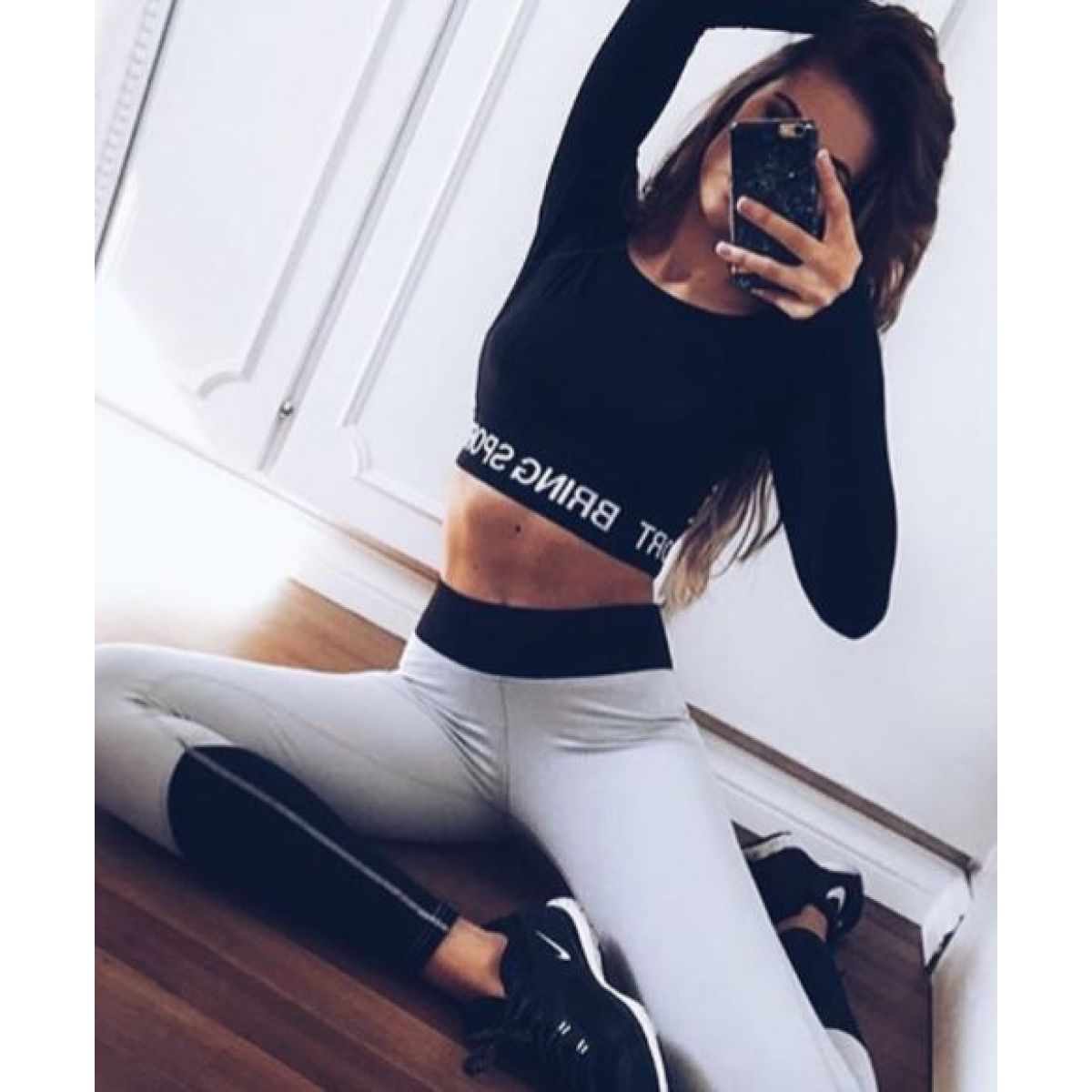 Uske ženske tajice za fitness
