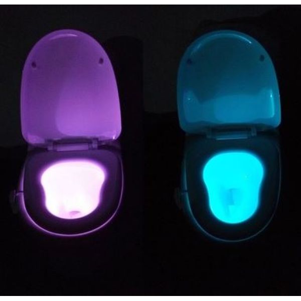LED Svjetlo za WC školjku automatski 7 boja na senzor aktiviranje noću