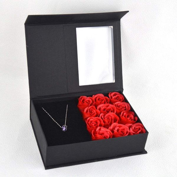 Poklon kutija za nakit sa sapunima u obliku ruže 
