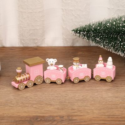 Noel - božični lesen vlak