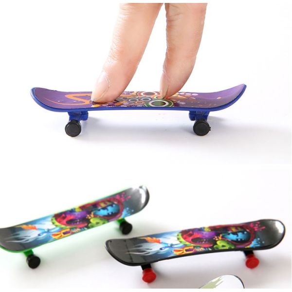 Mini skateboard igrača