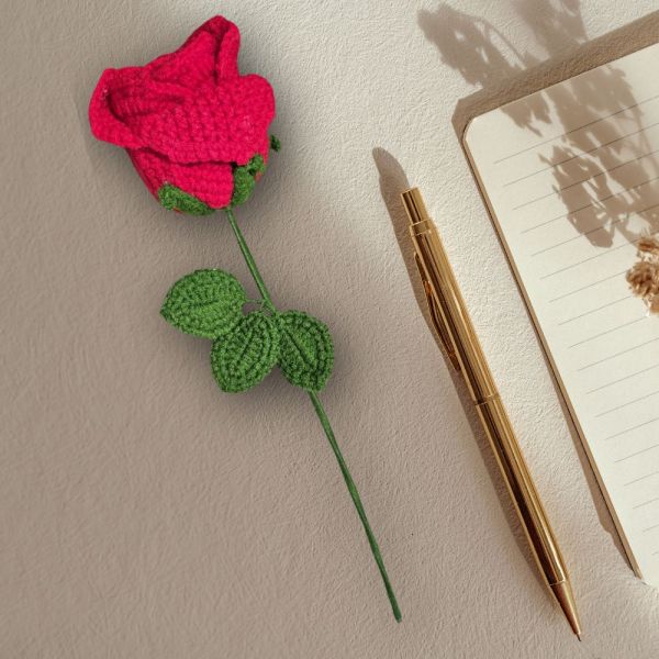 Umetno pleteno cvetje - Rose